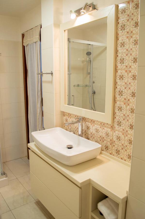 Cann'e Sisa Luxury Villa Giada A Torre delle Stelle Luaran gambar