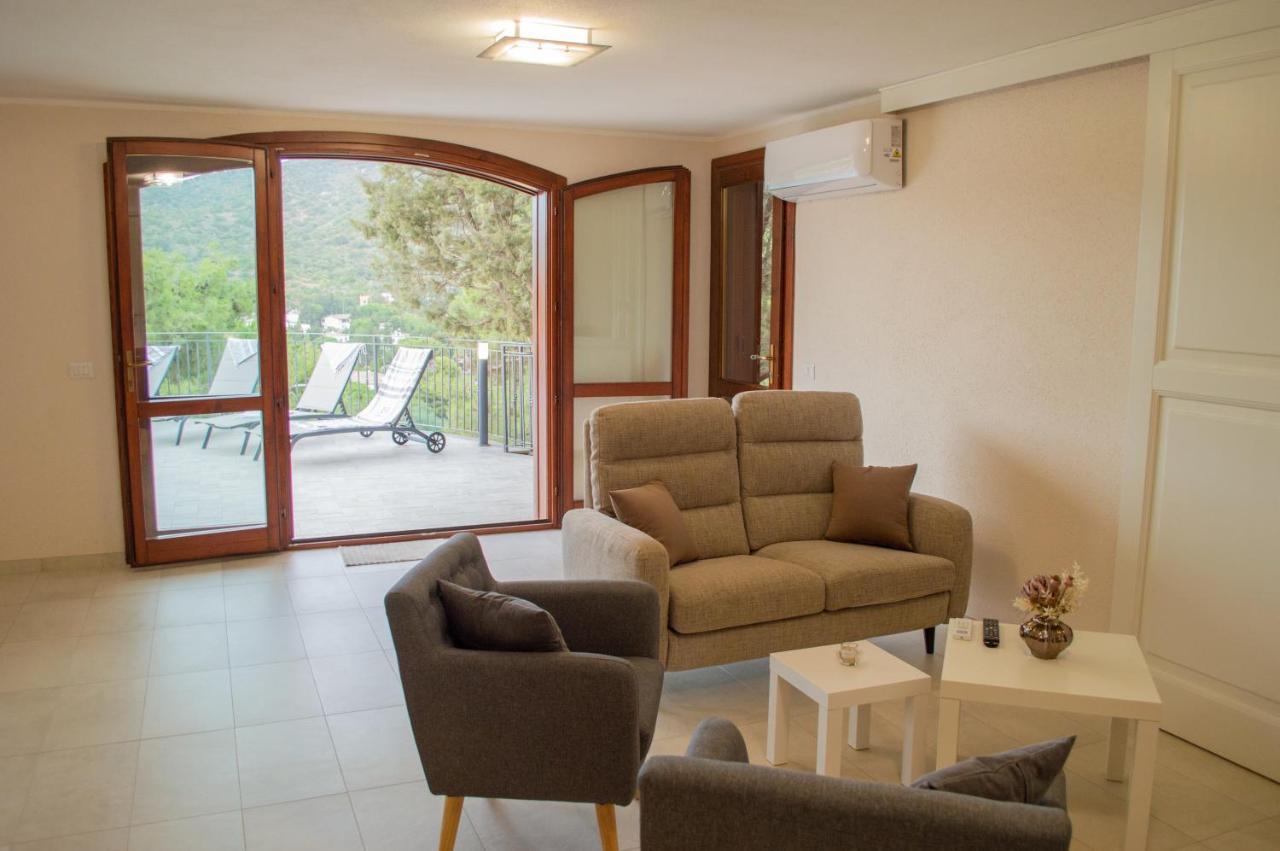 Cann'e Sisa Luxury Villa Giada A Torre delle Stelle Luaran gambar